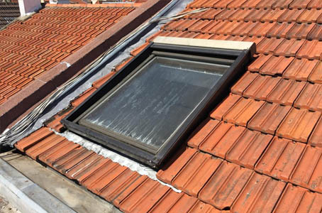 VELUX 94 POUR LES COMBLES